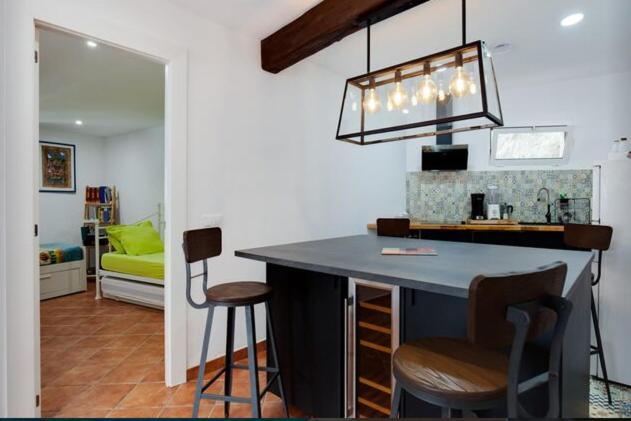 Detached Villa For 6 People In Lloret De Mar With Comunal Outdoor Swimming Pool Puigventos Exterior foto
